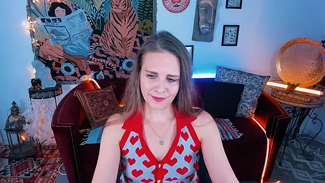 Snapshot of EmiliaBedy chatting on September 14, 5:27 am EmiliaBedy online show from September 14, 5:27 am