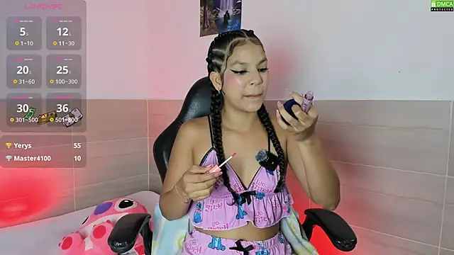 Snapshot of Ximena__1 chatting on September 26, 7:50 am Ximena 1 online show from September 26, 7:50 am