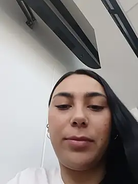 Ariana rouse online show from July 28, 3:32 pm