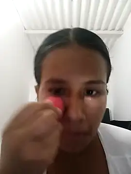 Snapshot of sol_miluna2 chatting on September 25, 9:34 pm sol miluna2 online show from September 25, 9:34 pm