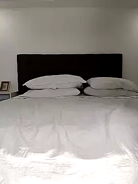 Vanerubio online show from December 3, 8:55 pm