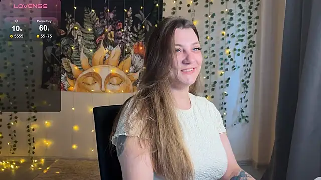 Snapshot of SweetyKatherine chatting on October 20, 6:49 am SweetyKatherine online show from October 20, 6:49 am