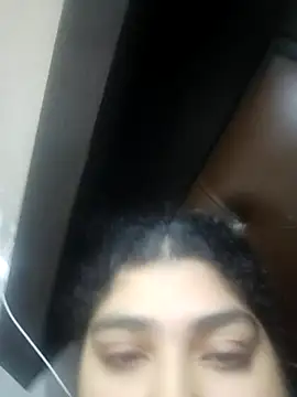 naina78910 online show from December 17, 4:44 pm