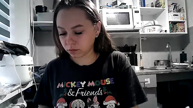 Misssweet s online show from September 13, 4:20 am