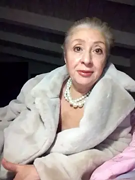 divinaerotica online show from January 18, 5:42 pm