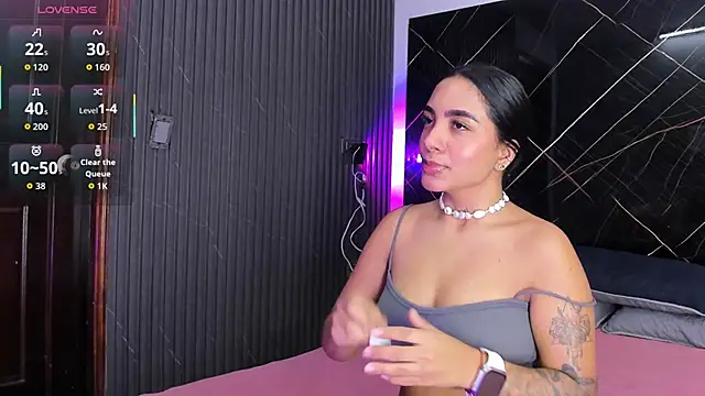 Estefy gomez09 online show from October 30, 4:26 am