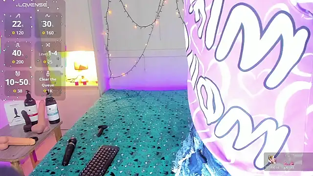 CandyyMaria online show from November 6, 7:53 pm