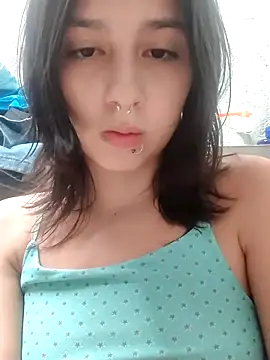 Maiden-Hot online show from December 16, 7:53 pm