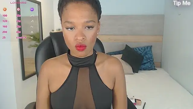 Snapshot of brendathompson_ chatting on September 30, 2:39 am brendathompson online show from September 30, 2:39 am