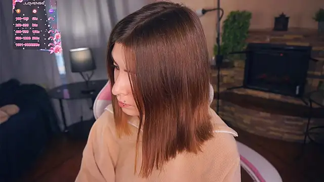 ErlinaBuoy online show from October 6, 6:30 am