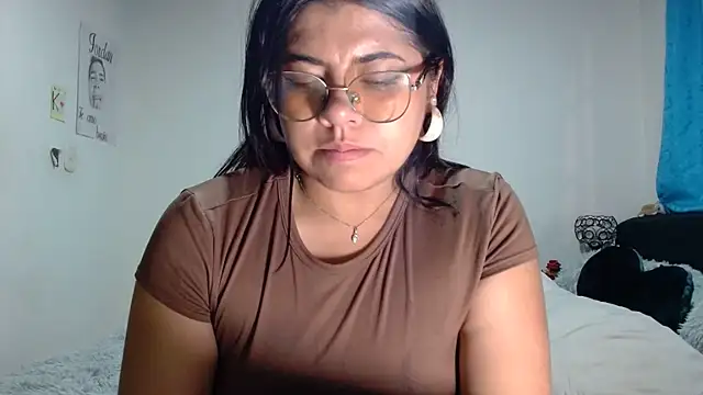 viccky vick online show from July 25, 3:02 am