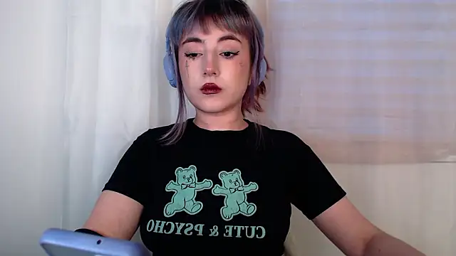 purplewitch online show from January 16, 3:46 am