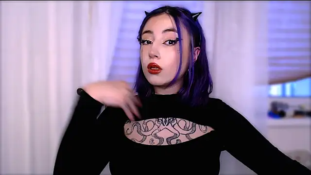 Snapshot of purplewitch chatting on October 11, 12:52 pm purplewitch online show from October 11, 12:52 pm