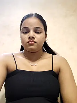 CUTE 09 online show from April 18, 5:43 am