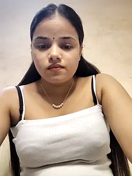 CUTE 09 online show from April 22, 5:15 am