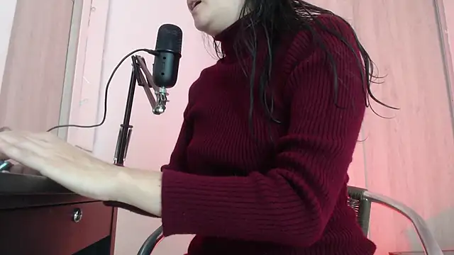 violetisback08 online show from November 6, 8:59 pm