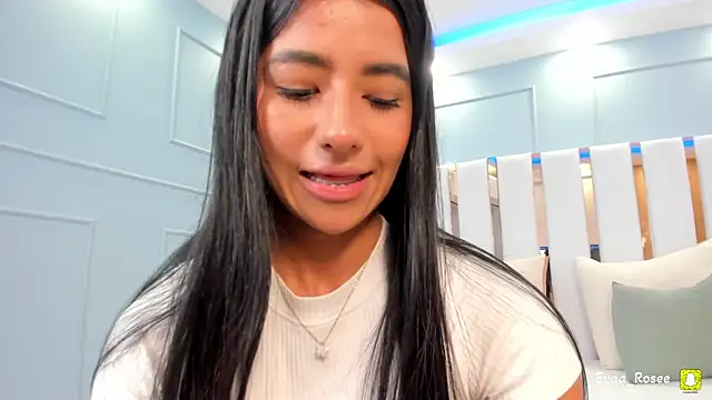 Snapshot of eva_roseee chatting on October 10, 9:31 pm eva roseee online show from October 10, 9:31 pm