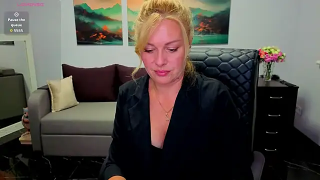 Mira Whites online show from July 3, 1:06 pm