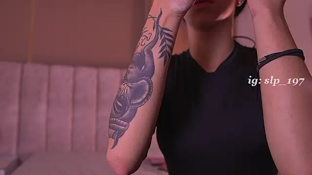 sara lopee1 online show from February 15, 11:53 am