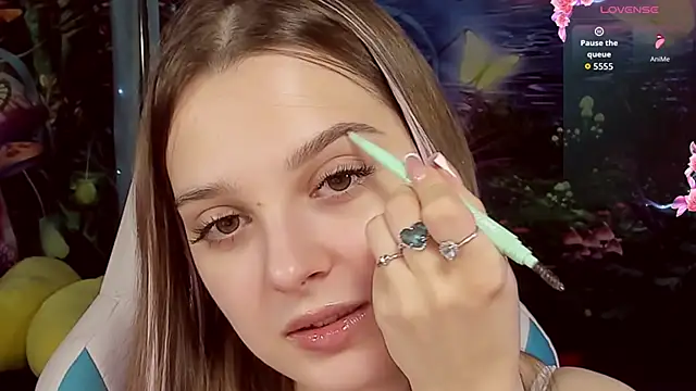 kaisajenner online show from June 28, 7:42 pm