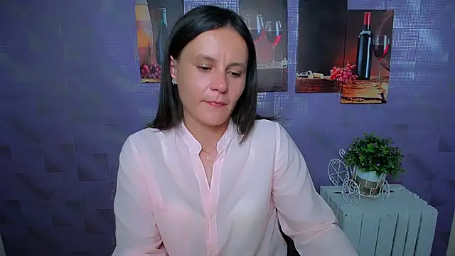 ValeriaHeart  online show from September 11, 1:44 pm