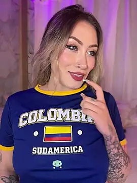 Lally Valencia   online show from June 25, 4:12 am