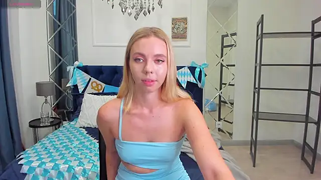 Snapshot of TessaAdorable chatting on September 28, 8:41 am TessaAdorable online show from September 28, 8:41 am