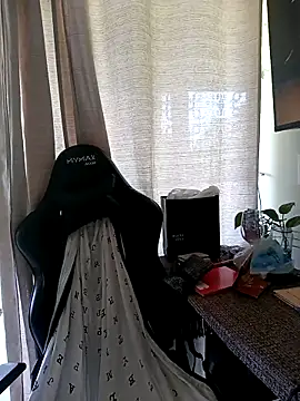 Pantaneirasexy online show from December 17, 12:31 pm