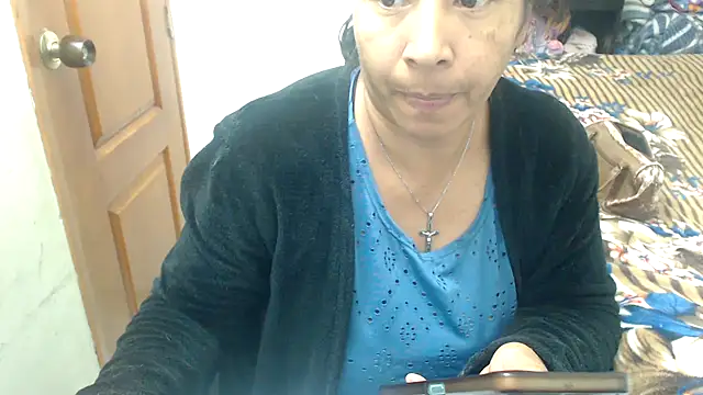 Snapshot of Siblleyx chatting on September 30, 6:35 pm Siblleyx online show from September 30, 6:35 pm