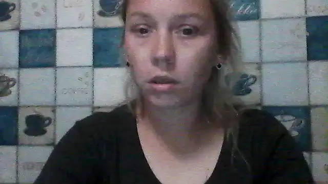 Snapshot of Anna_wey chatting on September 15, 7:10 pm Anna wey online show from September 15, 7:10 pm