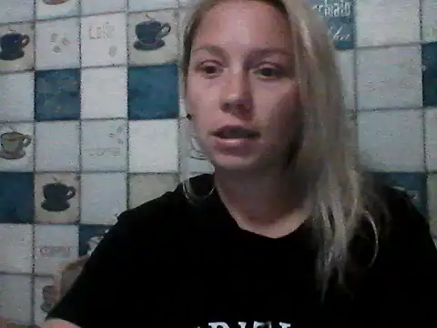 Snapshot of Anna_wey chatting on September 24, 8:19 pm Anna wey online show from September 24, 8:19 pm