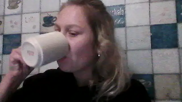 Anna wey online show from October 25, 9:43 pm