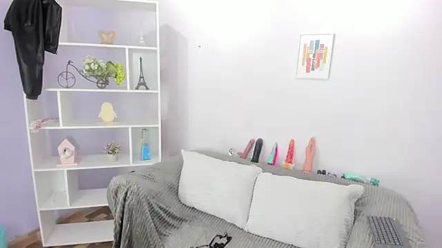 Hiyakasudere online show from September 26, 7:00 pm