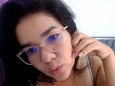 tezza smith online show from July 17, 11:25 am