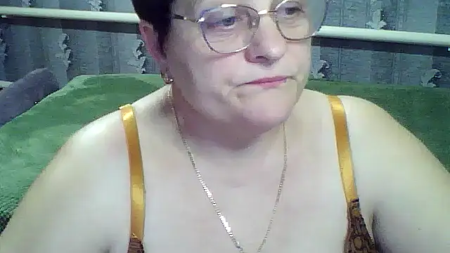 ElzaJewel online show from March 24, 11:10 pm