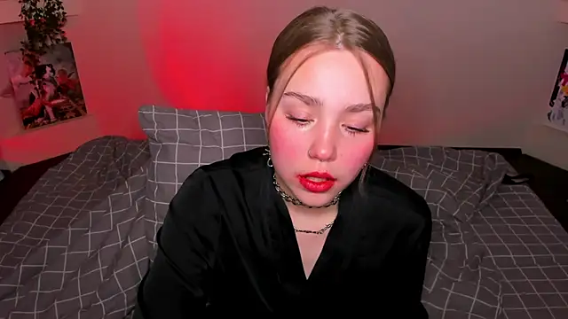 YourMegan online show from May 11, 5:54 pm