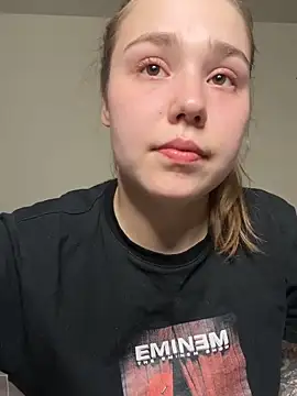 YourMegan online show from May 8, 9:05 pm