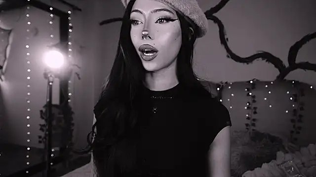 soidai miiu online show from November 24, 9:17 pm