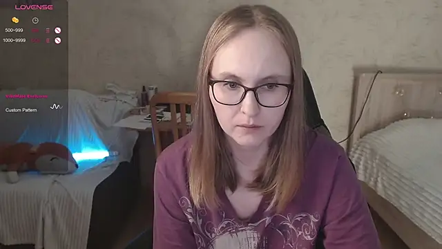 Snapshot of Agatha_Mott chatting on September 27, 5:03 am Agatha Mott online show from September 27, 5:03 am