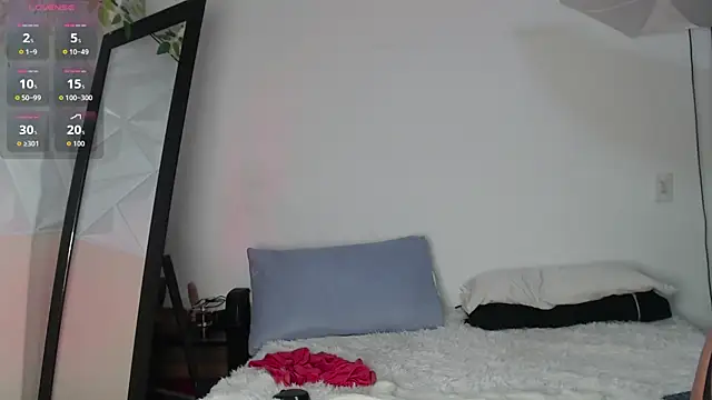 Pamela Rut  online show from July 8, 7:38 pm