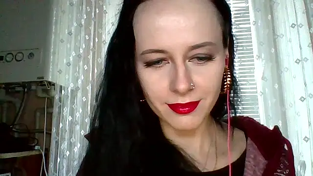 LuminousLady online show from November 11, 1:08 pm