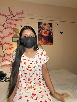 hotgirlpriya789 online show from September 25, 2:49 pm