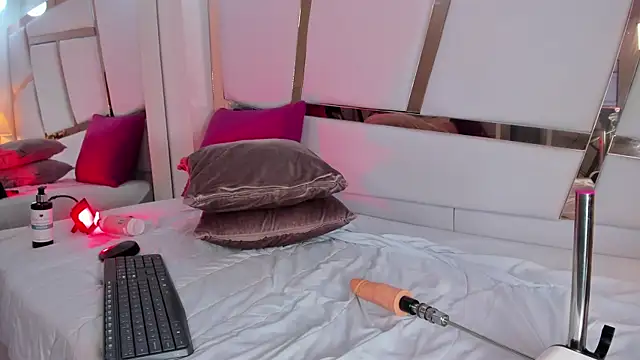 cattaleya get online show from December 16, 1:17 pm