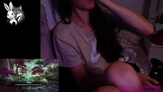 Snapshot of BadBunnyXWolfyLive chatting on September 20, 8:29 pm BadBunnyXWolfyLive online show from September 20, 8:29 pm