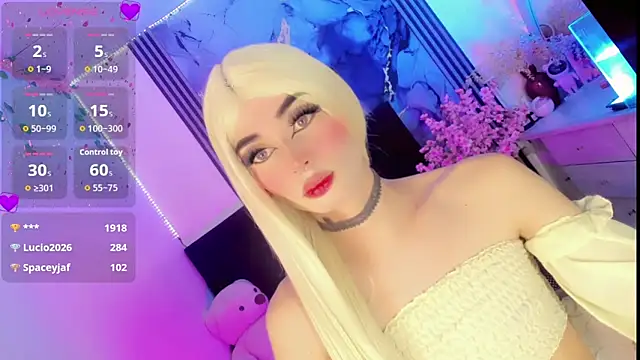 Snapshot of Irina_milkmaid chatting on October 15, 7:38 pm Irina milkmaid online show from October 15, 7:38 pm