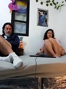 jeans and emma online show from October 3, 4:50 am