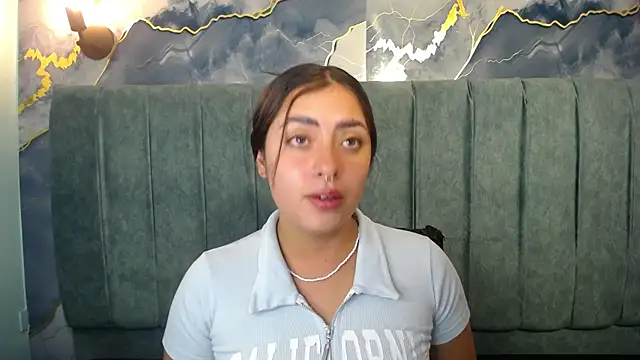 Emmaa dia online show from October 23, 2:56 pm