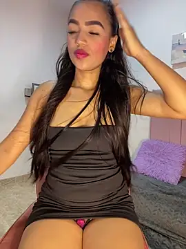 Snapshot of trex_x chatting on September 26, 8:50 pm trex x online show from September 26, 8:50 pm