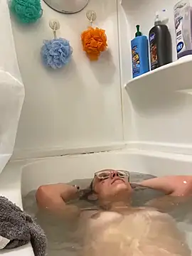 grassXass420 online show from October 31, 8:46 pm