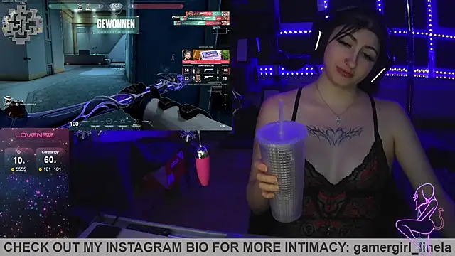 Gamergirl-Linela online show from November 6, 11:43 pm